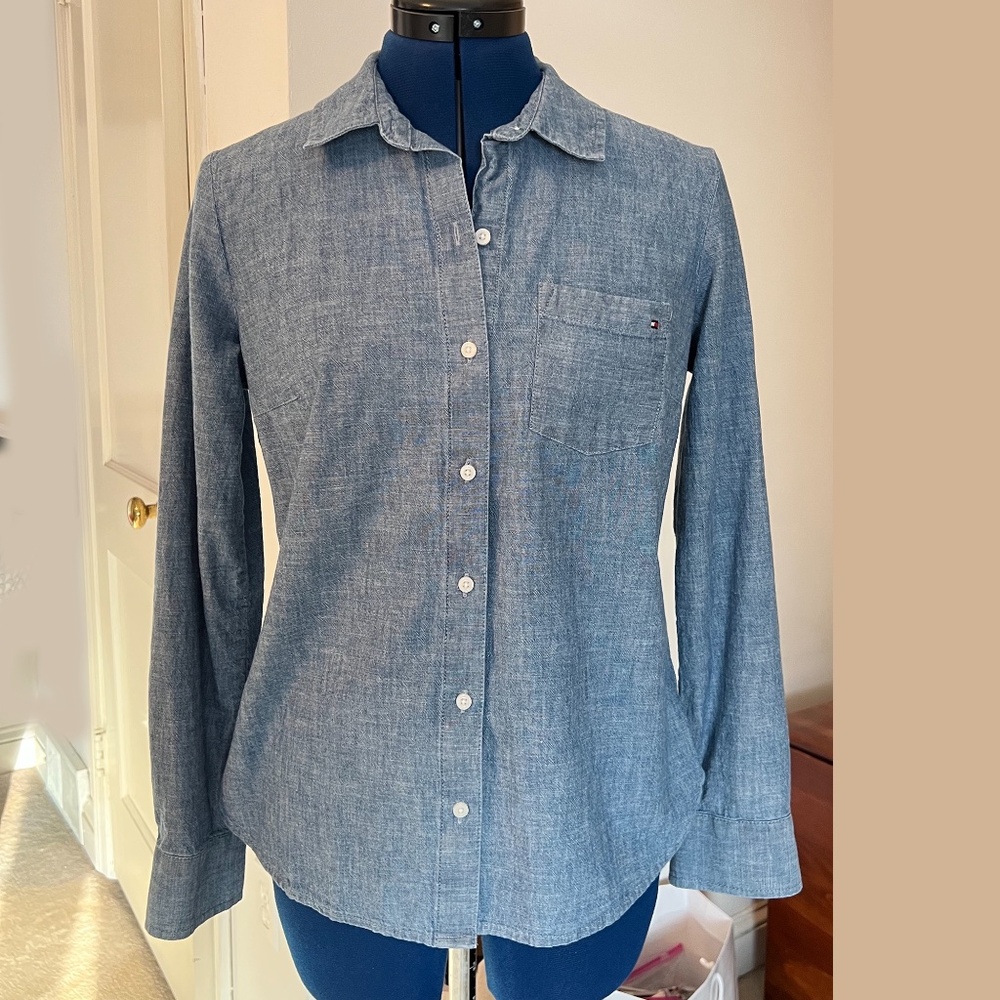 Tommy  Chambray Button-down Shirt, SM